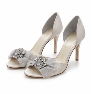 Something Bleu Bridal Satin Heels Crystal Bow D‎ Orsay Made in Italy 7.5 Gray